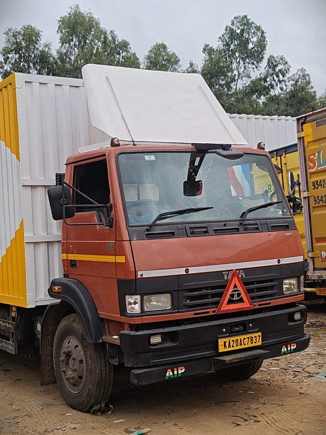 2025 Tata 1212 LPT HSD in Karkala