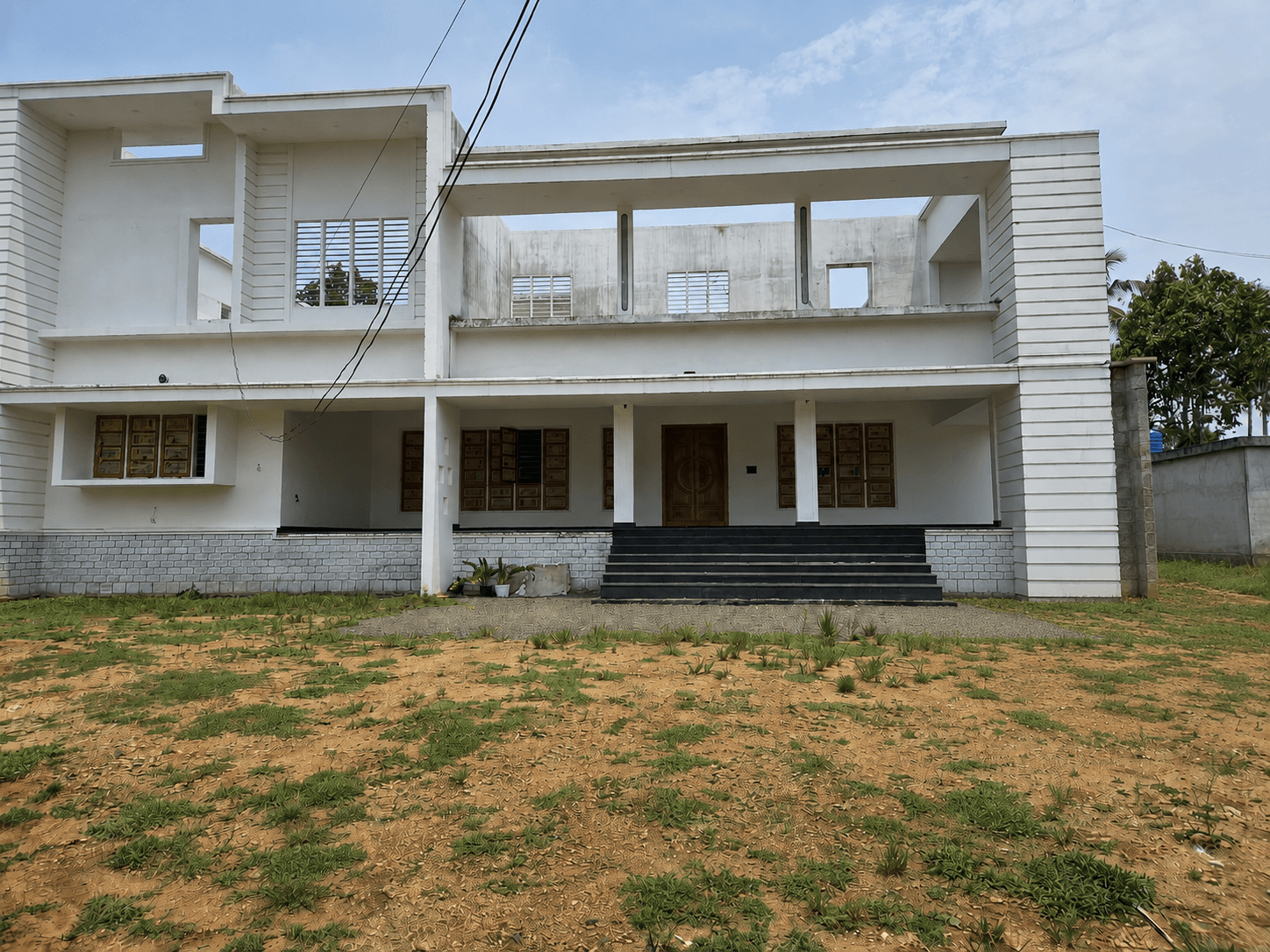2000 sq ft house in Eramalloor